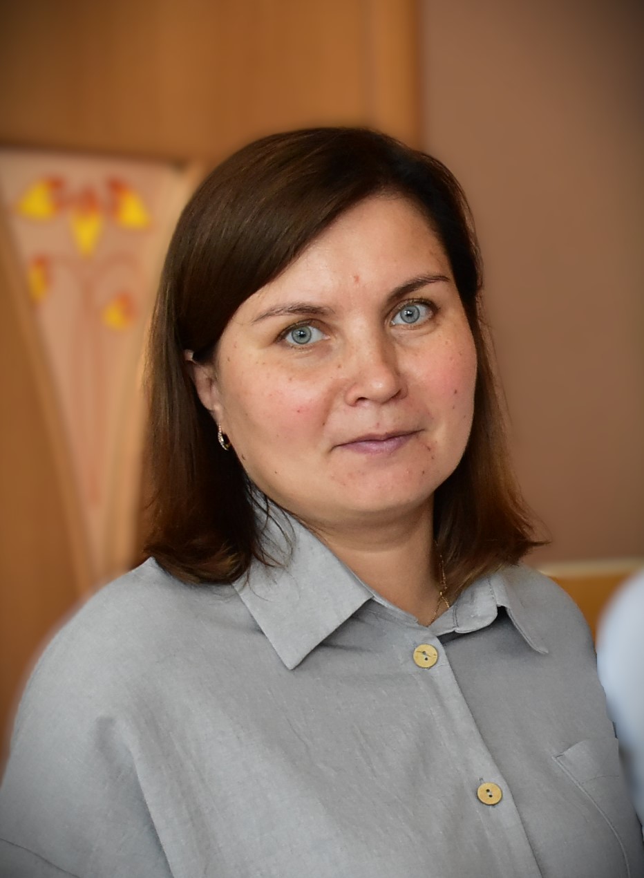 Елена Константиновна Сивакова.