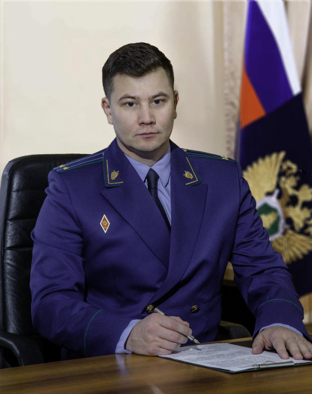 Более 600 нарушений пресекли сотрудники Ачинской транспортной прокуроры.. Более 600 нарушений пресекли сотрудники Ачинской транспортной прокуроры..